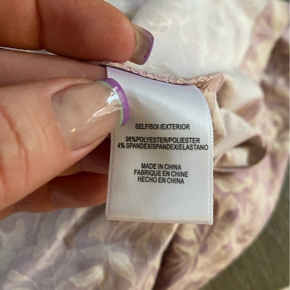 WAYF I Mauve Botanical I Smocked Bodice I Jumpsuit I Size: XS - Picture 12 of 13